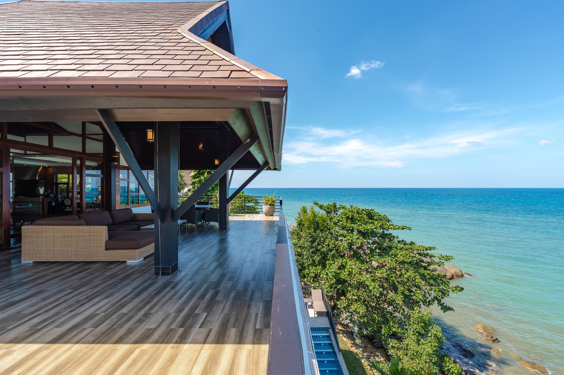 Kamala Beach Villa am Meer – Ansicht 1
