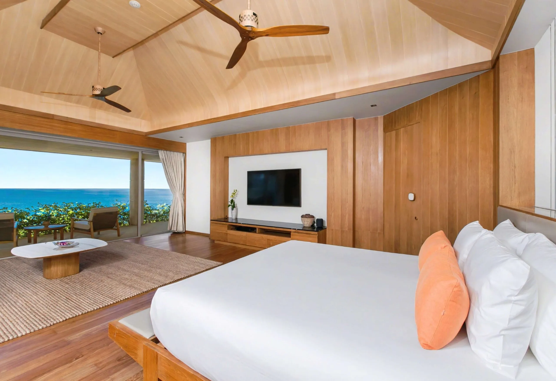 Master Suite – Ocean View