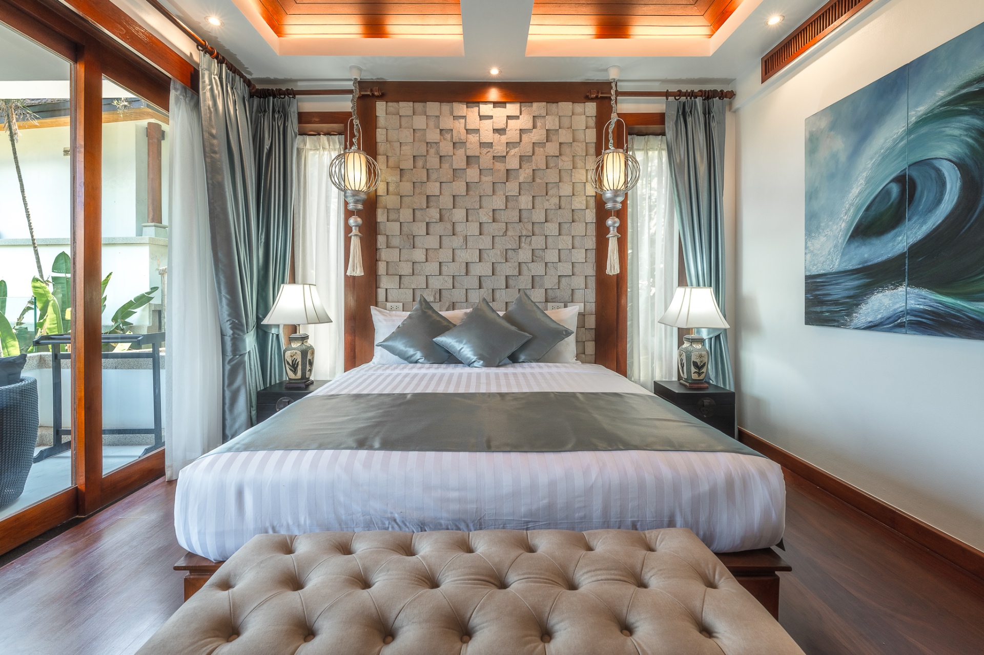 Master Suite 2 – Ocean View