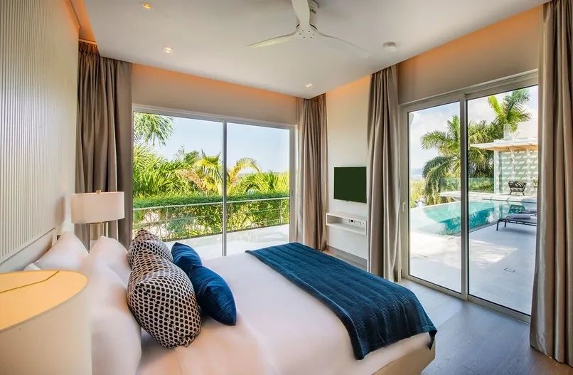 Surin Heights Villa mit Meerblick - View 4