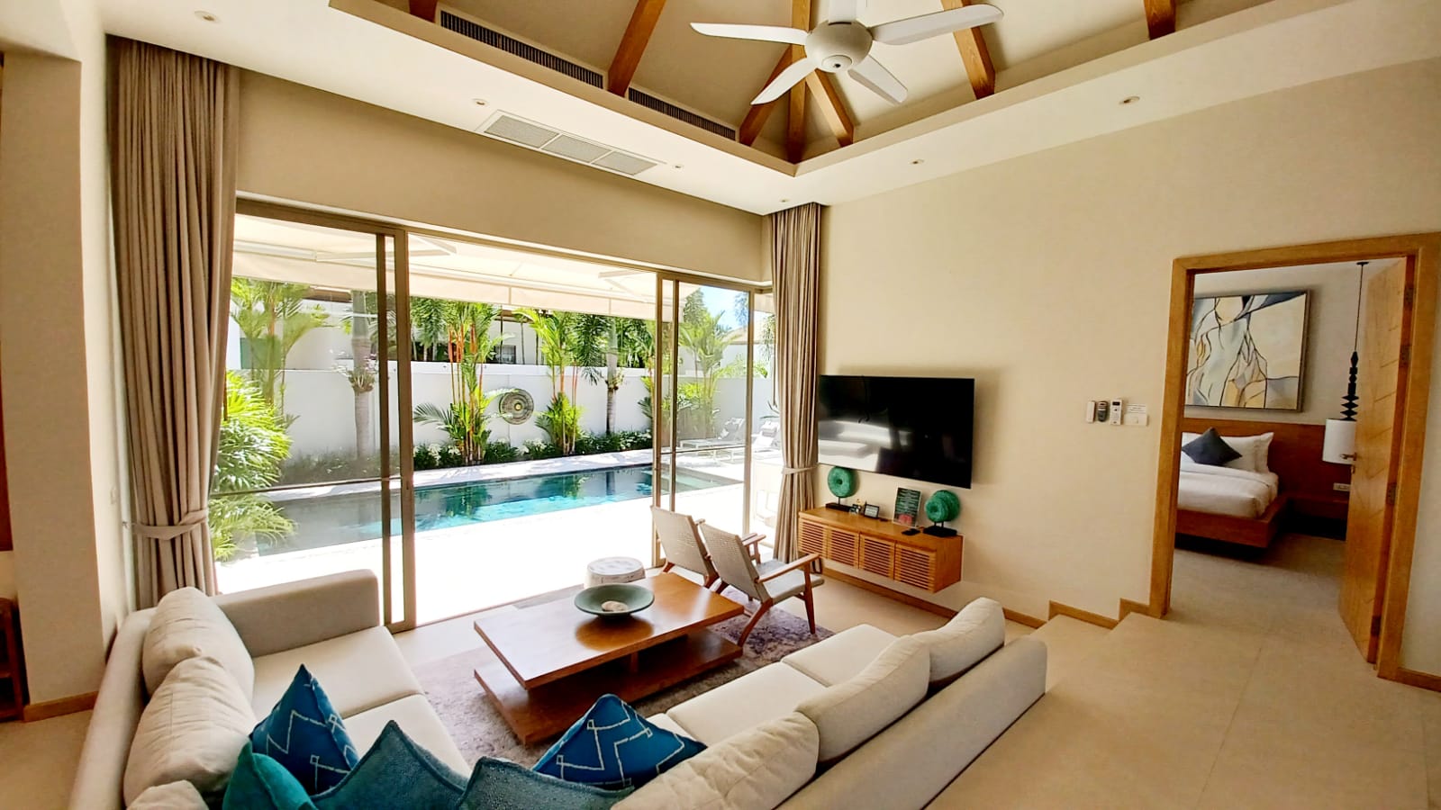 Trichada 3-SZ Poolvilla - View 2